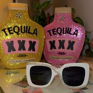 WHITE OVERSIZED SPARKLE SUNGLASSES